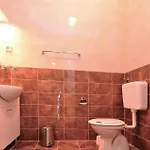 2 Bedroom Awesome In Lejlighed *