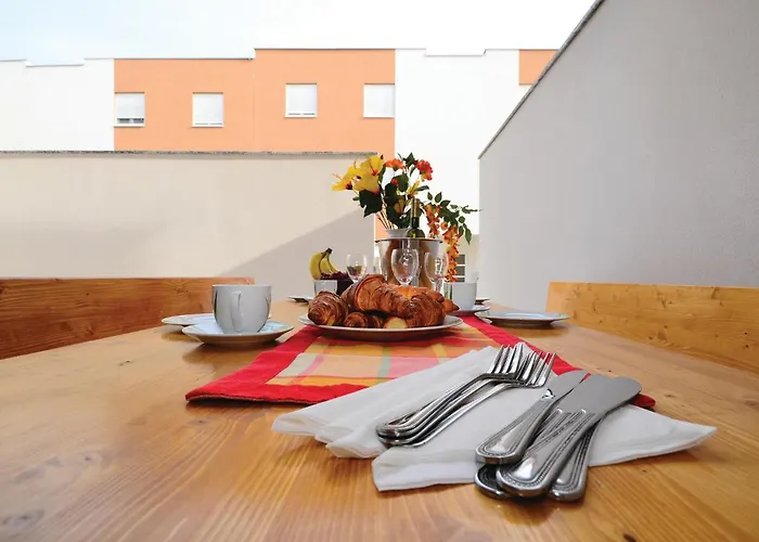 2 Bedroom Awesome In * Нин