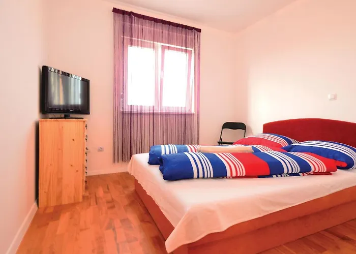 2 Bedroom Awesome In